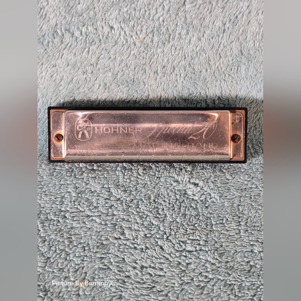 Hohner Special 20 harmonica